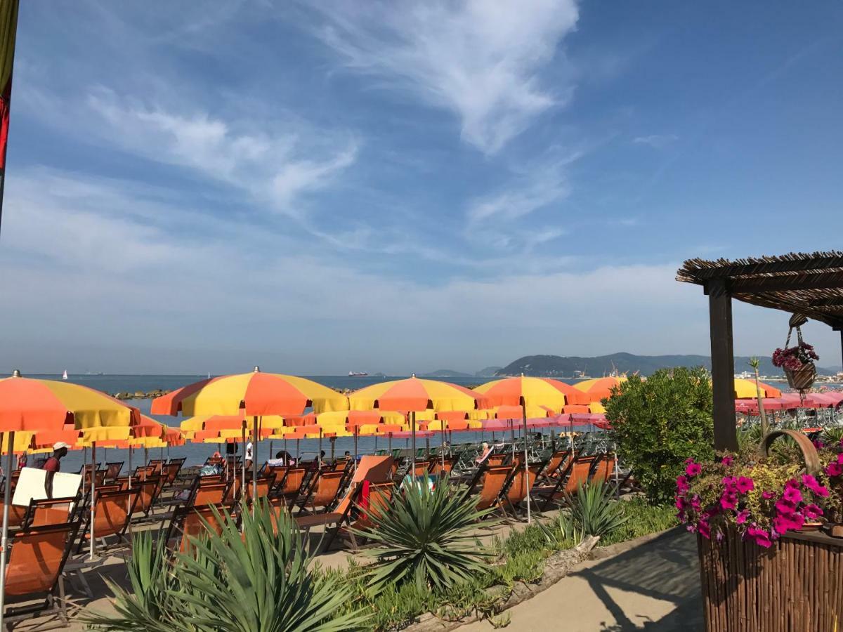 Ancora Bilocale Βίλα Marina di Massa Εξωτερικό φωτογραφία